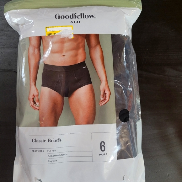 Goodfellow & Co Other - Mens classic briefs size S